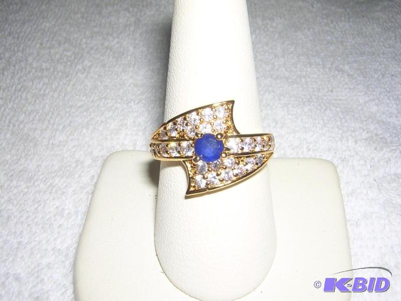 lot 5 image: New Stunning 9k Gold Stamped Womens...