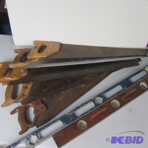 lot 11 image: Carpenter Tools