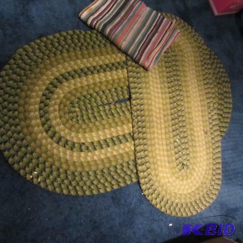 lot 120 image: Rugs and Fans