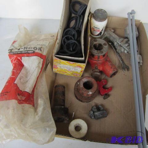 lot 173 image: Plumbing Tools