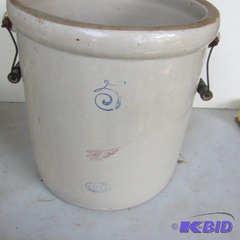 lot 180 image: Red Wing Crock