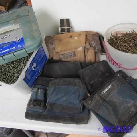 lot 233 image: Tool Belts
