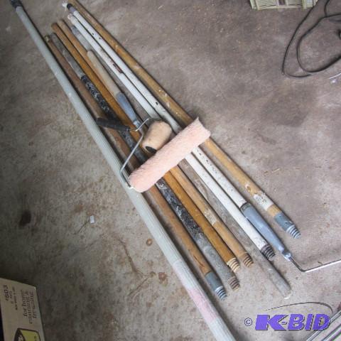 lot 242 image: Poles, Extensions
