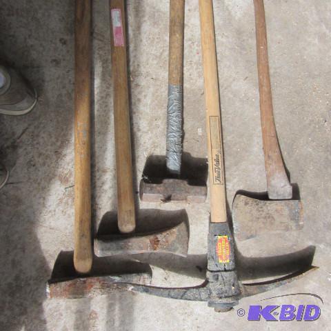 lot 244 image: Mauls, Axes