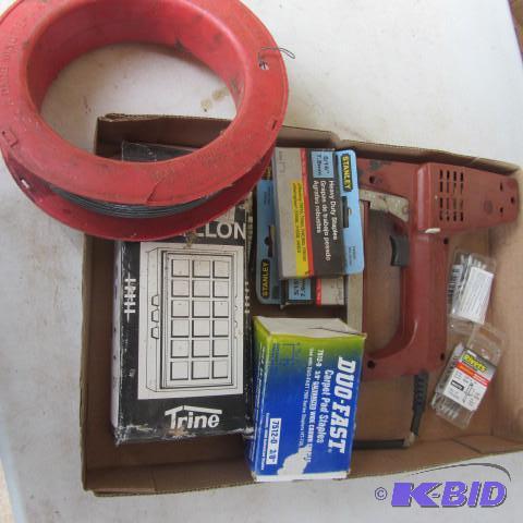 lot 247 image: Stapler, Wire