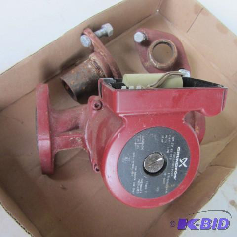 lot 253 image: Circulating Pump