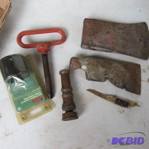 lot 265 image: Hose Nozzle, Pen Knife