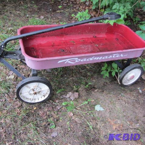 lot 271 image: Coaster Wagon