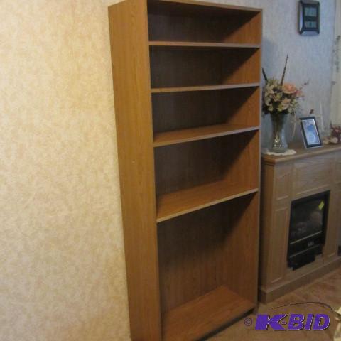 lot 299 image: Bookshelf