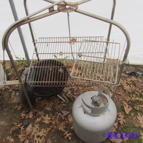 lot 311 image: Charcoal Grill