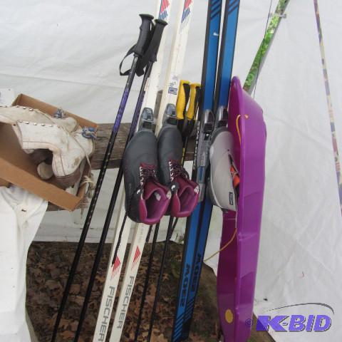 lot 313 image: Skis and Skates