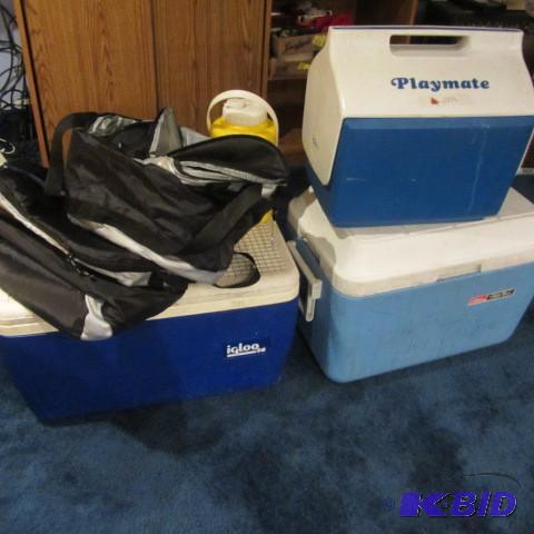 lot 336 image: Coolers, Bags