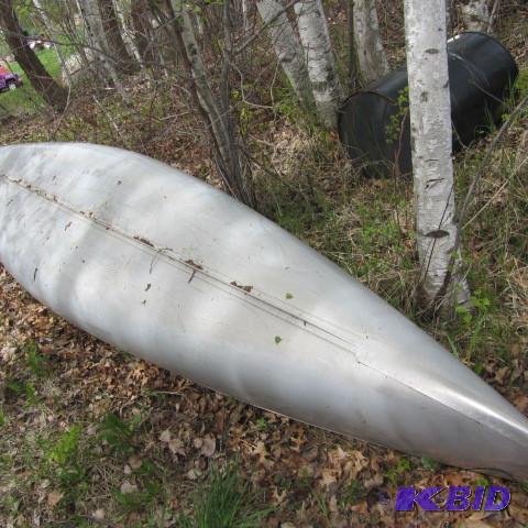 lot 6 image: Canoe