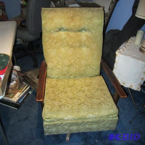 lot 60 image: Rocker