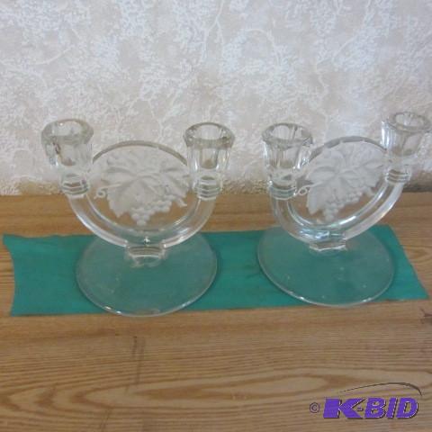 lot 84 image: Candle Stands