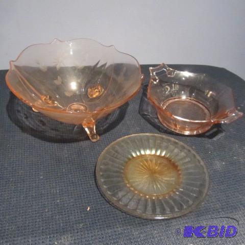 lot 86 image: Pink Depression Glass