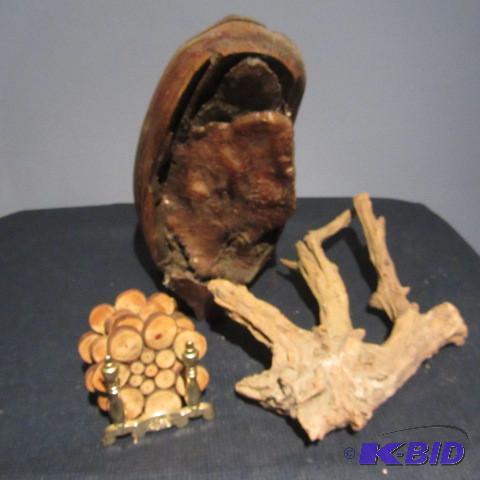 lot 89 image: Oak Whorl, Driftwood