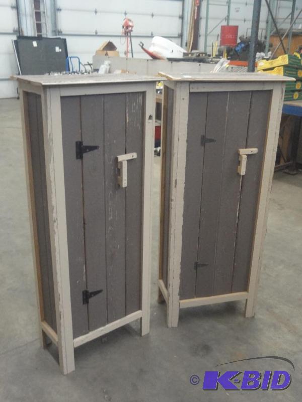 lot 24 image: (2) 72" Decorative Barn Wood C...