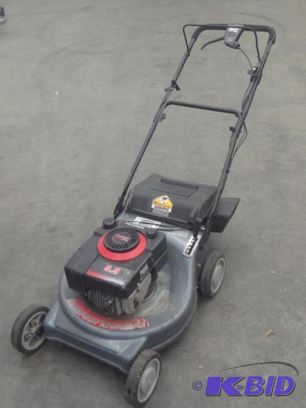 lot 26 image: Powr-Kraft 21" 5.5HP Mower, Ha...