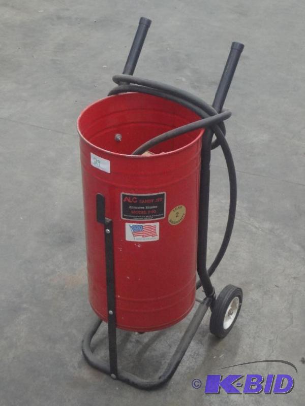 lot 29 image: ALC Sandy Jet F-90 Abrasive Blaster...