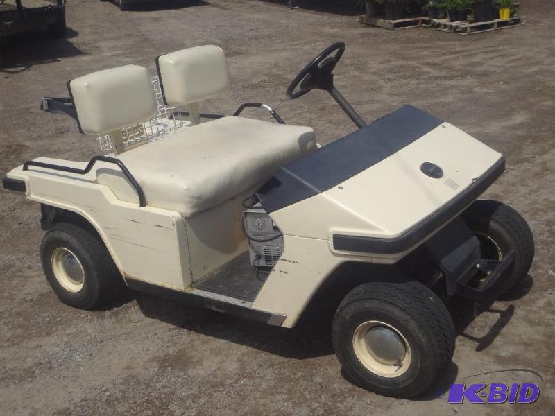 lot 5 image: Melex 36Volt Battery Operated Golf ...