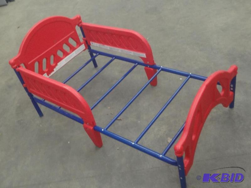 lot 67 image: Delta Toddlers Bed Frame...