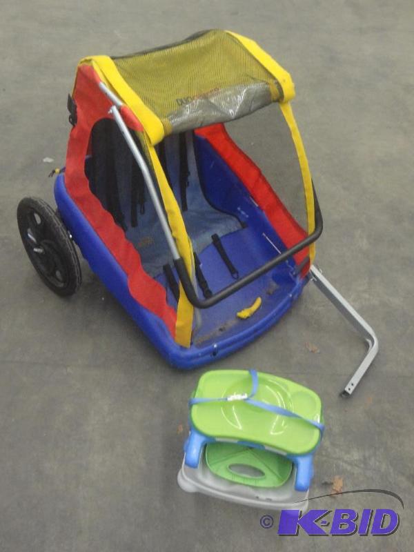 lot 68 image: (1) Toddlers Bike Trailer & (1)...