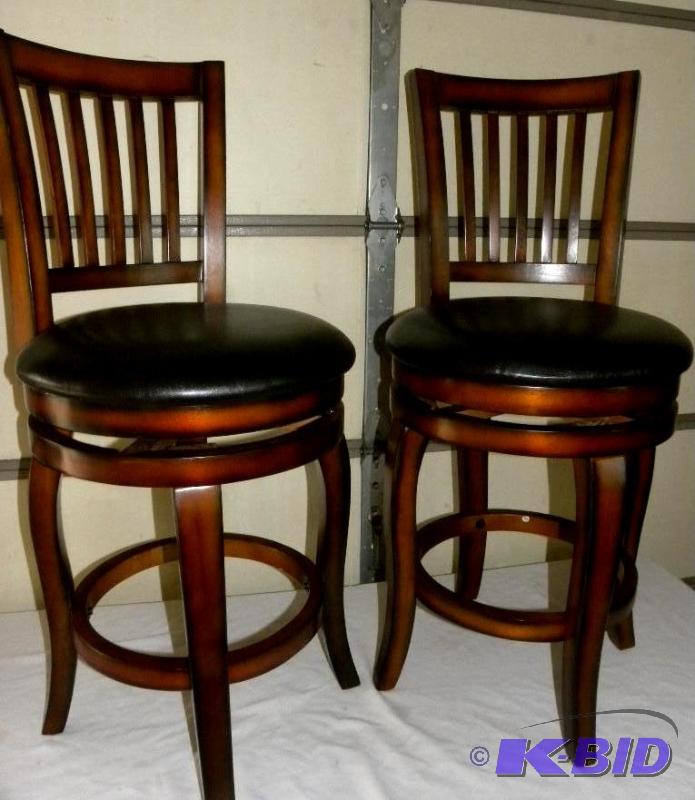 Pair of Castle Creek Swivel Barstoo...