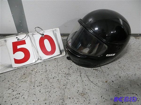 Arctic Cat Snow mobile Helmet. Kids...
