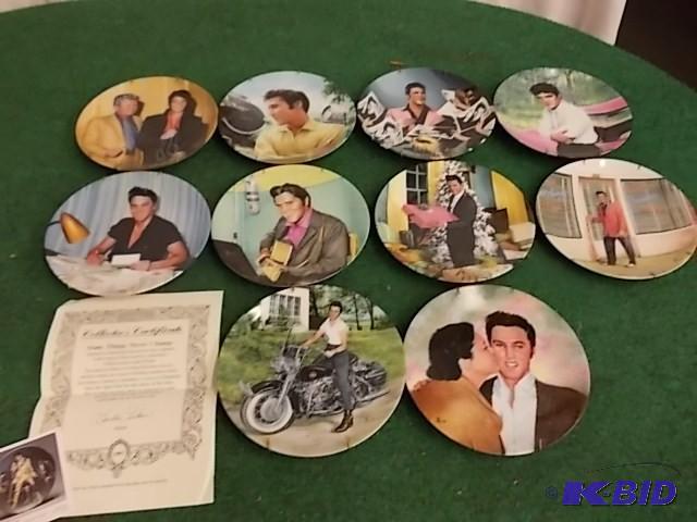 lot 2 image: Set Of 10-Elvis Collector Plates - ...