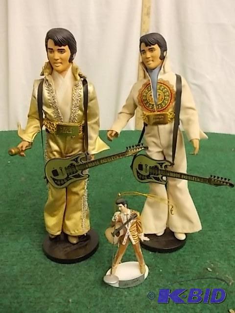 lot 28 image: 2-Elvis Dolls With Guitars (Include...