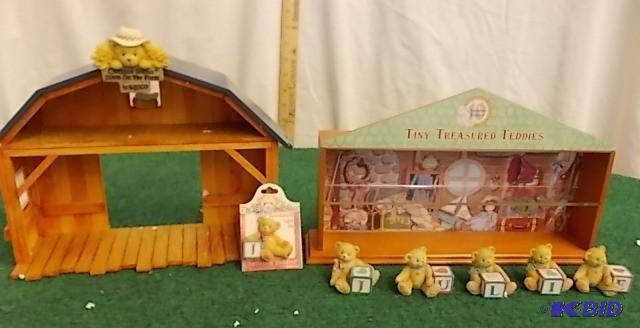 lot 36 image: Lot Of Tiny Treasured Teddies Displ...