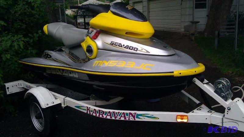 2001 Sea-Doo XP (PWC) jet ski. Mint...