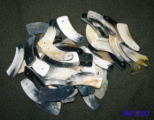Cow horn shaped pieces for hand bag...