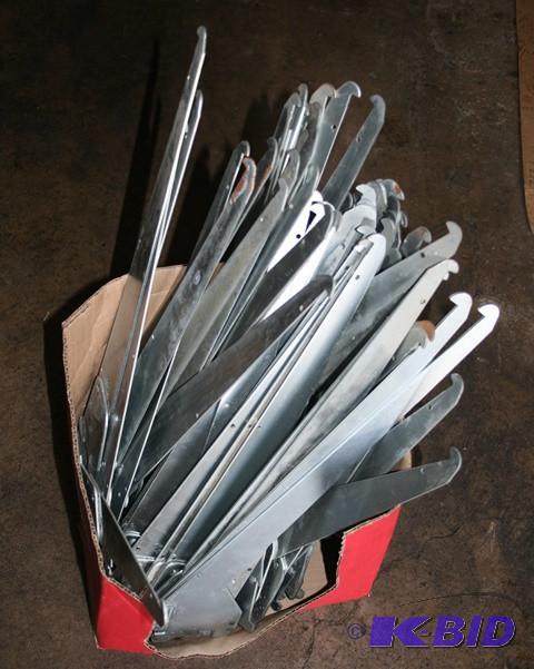 Aluminum shelf supports...