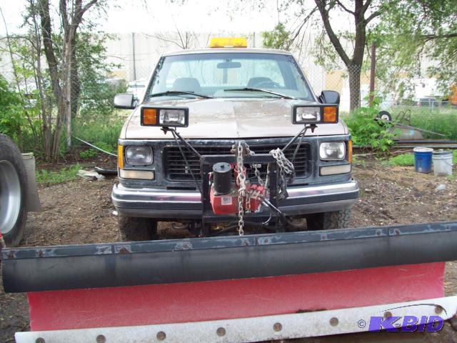 1995 GMC K2500 4X4 Plow Truck