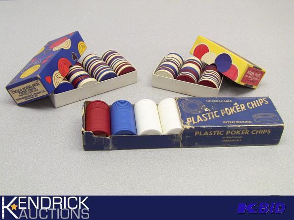 lot 16 image: Lot of 3 Boxes of Vintage Clay, Paper, and Plastic Poker Chips