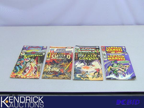 lot 20 image: Lot of 10 Vintage Super Hero Comic Books
