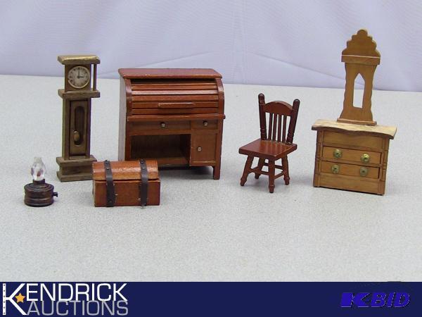 lot 29 image: Lot of Mint Condition Wood Doll House Furniture