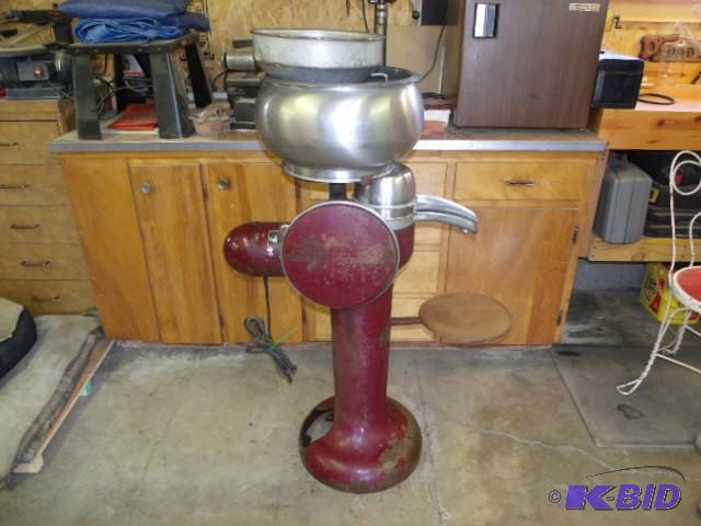 International Harvester, McCormick Deering Cream Separator