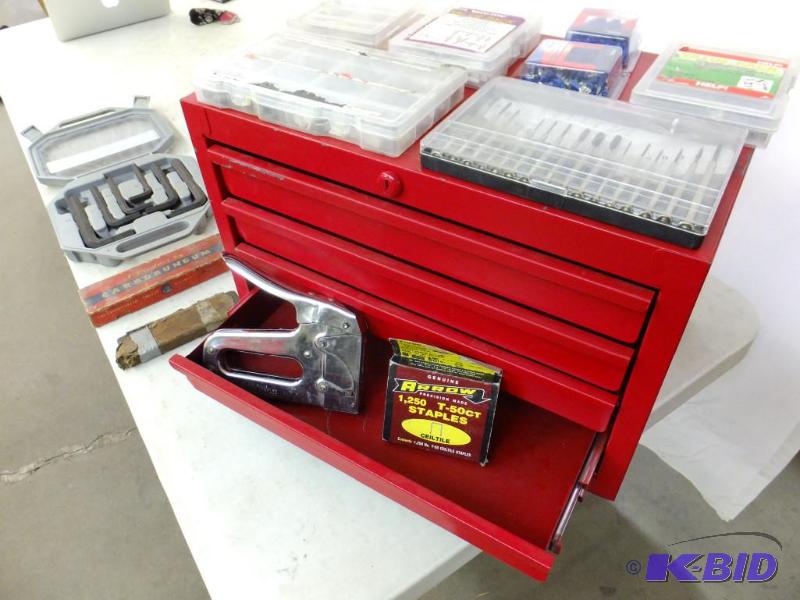 lot 13 image: Misc. Hardware