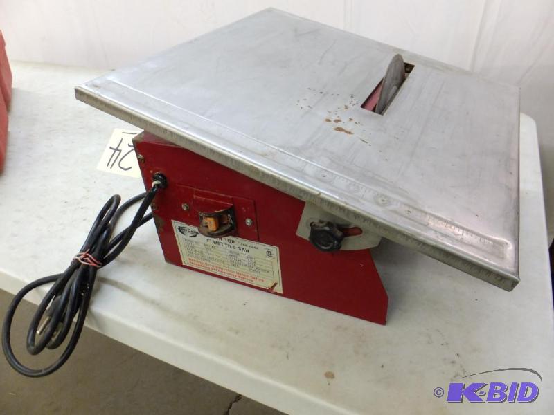 lot 24 image: Tile Saw