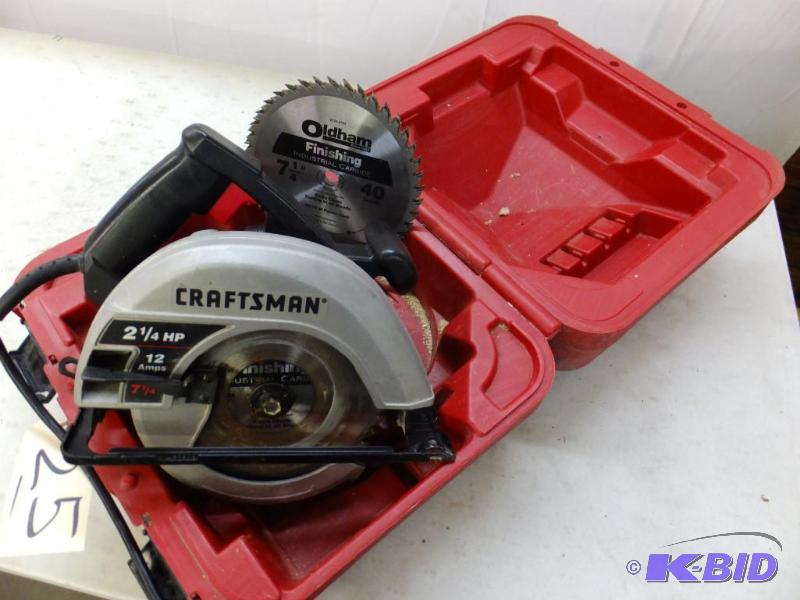 lot 25 image: Circular Saw