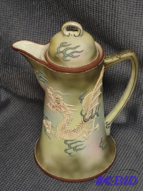 Tea pot, marked Nippon 9 12&quotH...