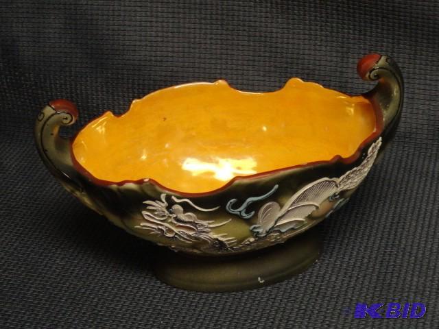 Serving bowl, 8 34&quotL, has ver...