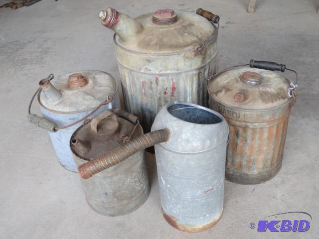 Galvanized petroleum cans, 4 qt fun...