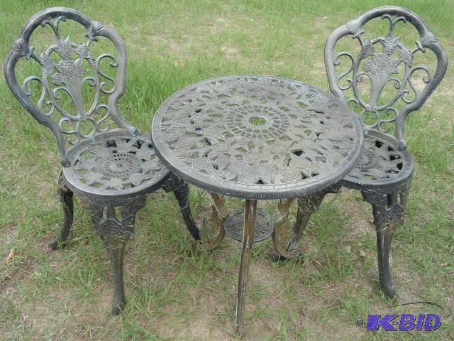Heavy cast aluminum and iron outdoo...