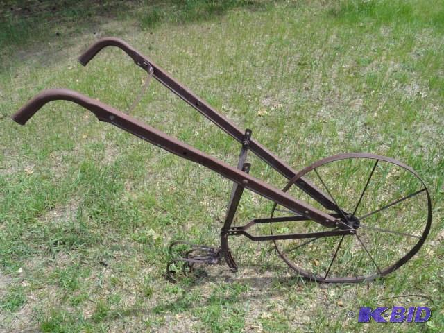 High wheel walk-behind cultivator... | Pro Dropps Antiques