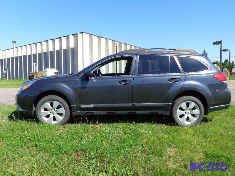 2011 Subaru Outback 2.5i Premium  Y...