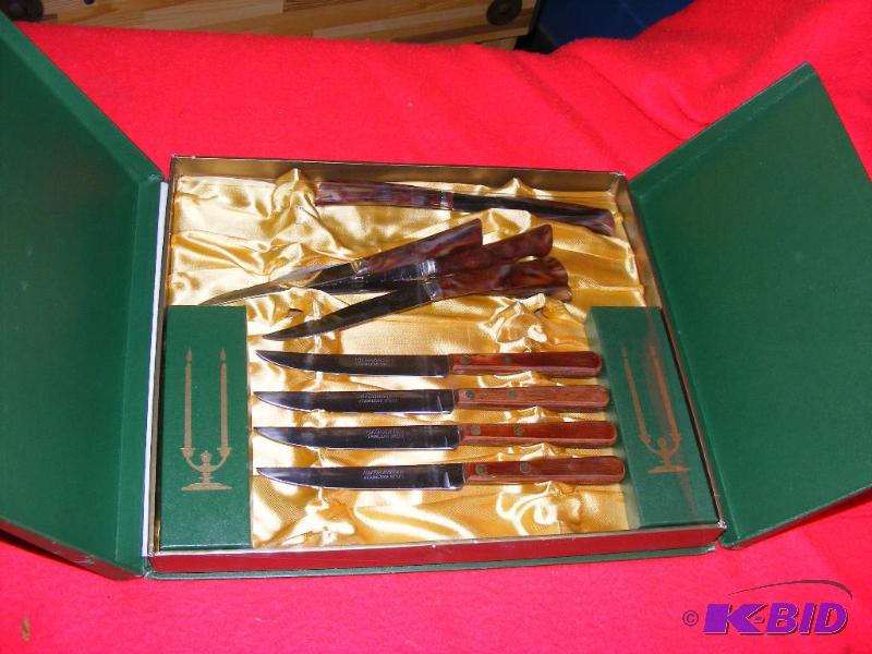 lot 198 image: Set of Knives in case Candlelight S...